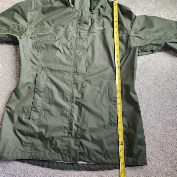 Marmot Women's Green Waterproof Jacket - Picture 15 of 15